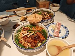 -镇南锅盖面馆(解放路店)