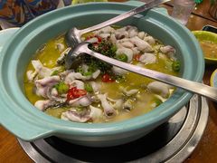 -重庆鸡公煲·青锅花椒鱼(牡丹江路店)