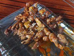 -马克力木手抓炕锅烤羊肉(盐湖一小区店)
