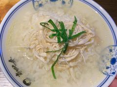 鸡汤饭-肖四女乐山跷脚牛肉(南汇大学城生活广场店)