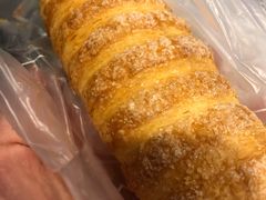 奶油号角-罗森尼娜(解放西路店)