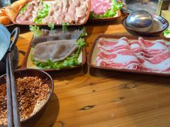 -壹兆圆重庆火锅手工炒底料(长白格林玫瑰湾店)