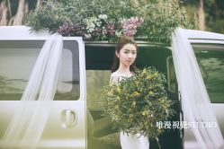 -巴黎婚纱摄影工作室