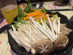 -红钳侠小龙虾·烧烤(中赢康康谷店)
