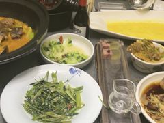 -江宴渔村·鱼鲜土菜(紫荆广场店)