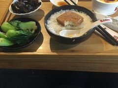 -72街红烧排骨饭(海珠丽影广场店)