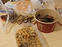 -绝味鸭脖(龙阳路生活广场店)