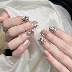 -M·X Nail日式美甲美睫