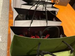 -Gucci(青岛海信广场店)
