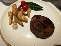 -斗牛士牛排(南京东路店)