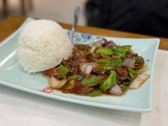 -苏沪老鸿兴城市饭堂(肇嘉浜路店)