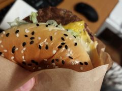 -麦当劳(杭州西湖银泰百货店)