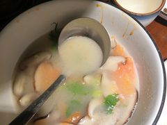 -龙抄手食府(浣花北路店)