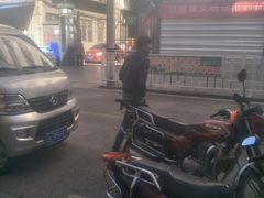 -下关花鸟市场