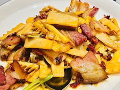 -鱼翅楼·津派砂锅鱼翅(水上公园店)