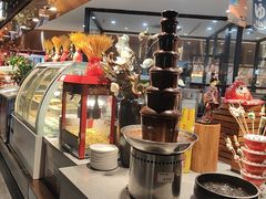 -遇上西雅图多融合海鲜自助餐厅(中房金谊广场店)