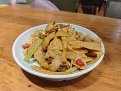 酸笋鸭胗-梦林夕烧酒档