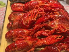 -肥肥虾庄·金牌油焖大虾(杨园滨江时代walk店)