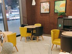 -德克士(翠湖二路吾悦广场店)