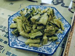 -壹阁胡羊焖饼(特色小吃街店)
