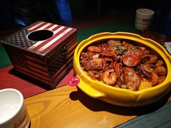 全家福煲-多嘴肉蟹煲(百盛广场店)