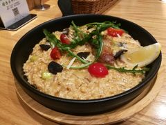-LO CALCOW卡路力轻食主义餐厅(陆家嘴店)