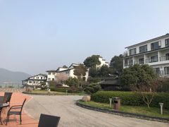 -南北湖湖光山居度假酒店