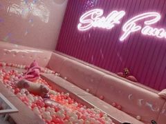 -范特西FANTASY量贩式KTV(民主广场店)