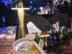 -OZONE 顶楼酒吧(香港丽思卡尔顿酒店)