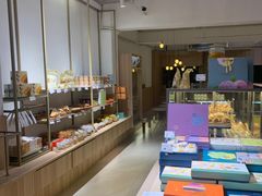 自助取餐区-顶东面包花园·生日蛋糕(世博店)