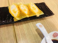 招牌壹号锅贴-老班长手工灌汤包(望京华彩店)