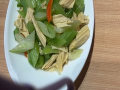 -宏状元现熬粥·京味菜(三里河店)