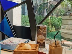 靠窗位-港丽餐厅(高德置地店)