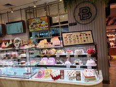 -巴黎贝甜(华堂新辰汇店)