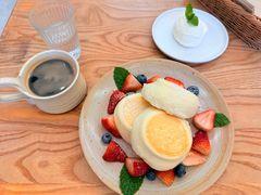杂莓舒芙蕾配马斯卡彭奶油-oh! by FINE cafe&canteen