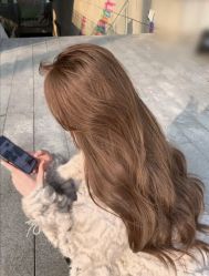 -十六番发型师事务所