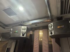 -蓝尊量贩(黄河路店)