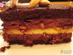 Brain's&nbsp;cake侧面-榖屋house of flour(张江首店)