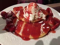 草莓pancake-Pancakes on the rocks(Darling Harbour)