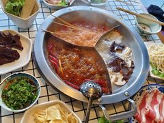 -山悦里 山野·鲜火锅(罗斯福广场店)