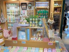 -猫的天空之城概念书店(苏州诚品店)