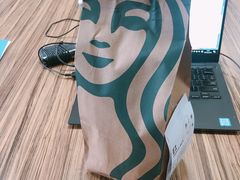 -星巴克(南通世茂广场店)