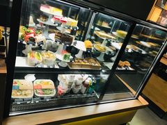 面包甜点陈列柜-星巴克(珠海仁恒滨海中心店)