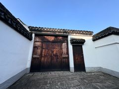 -丝绸小镇荻港古村