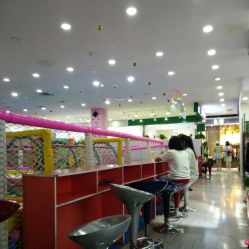 -开心果儿童乐园