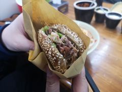烧饼夹牛肉-豫石记羊汤(北苑店)