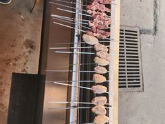 -亲兄弟真人CS团建拓展基地