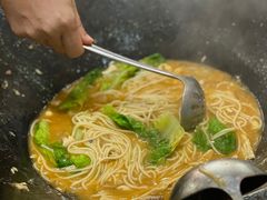 -老刘生态大鱼坊铁锅炖鱼(赛马场店)
