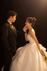 -雪中彩影婚纱摄影·微光艺术中心