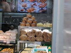 面包甜点陈列柜-闻酥园(青羊区人民中路店)